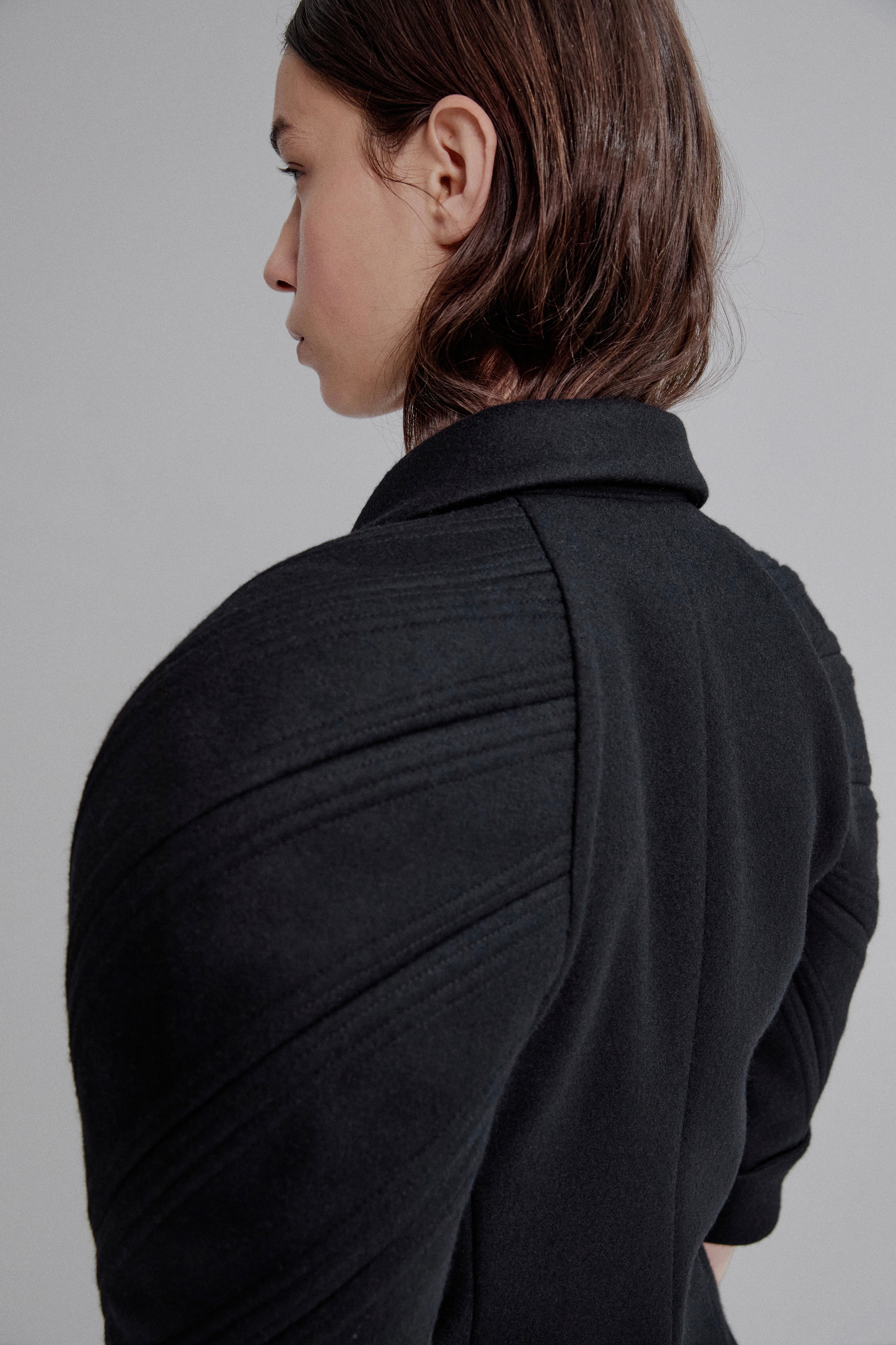 Kinetic sculpted sleeve bloomer jacket
