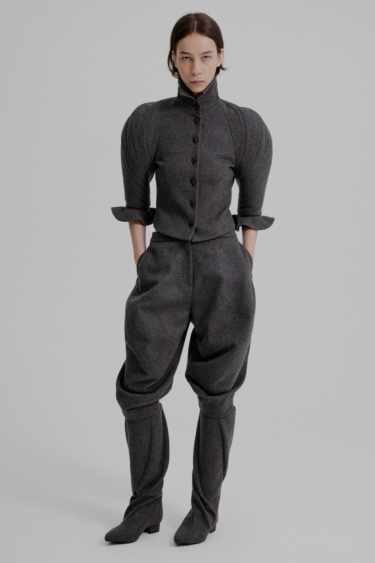 Kinetic sculpted sleeve bloomer jacket
