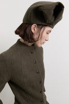 Kinetic sculptural hat