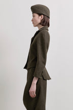 Fitted bicycle jacket