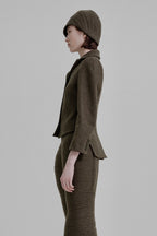 Fitted bicycle jacket