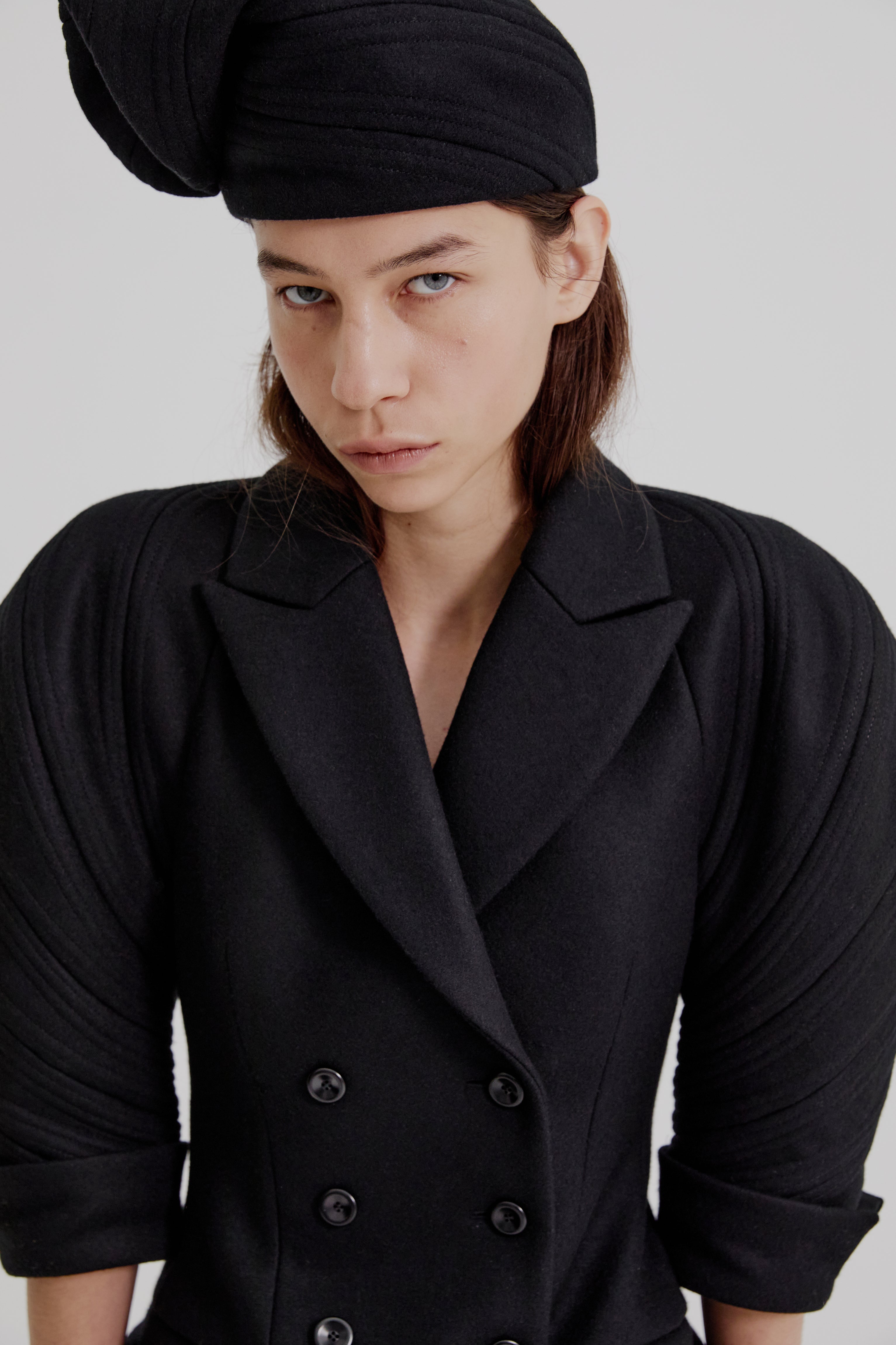 Kinetic sculptural hat