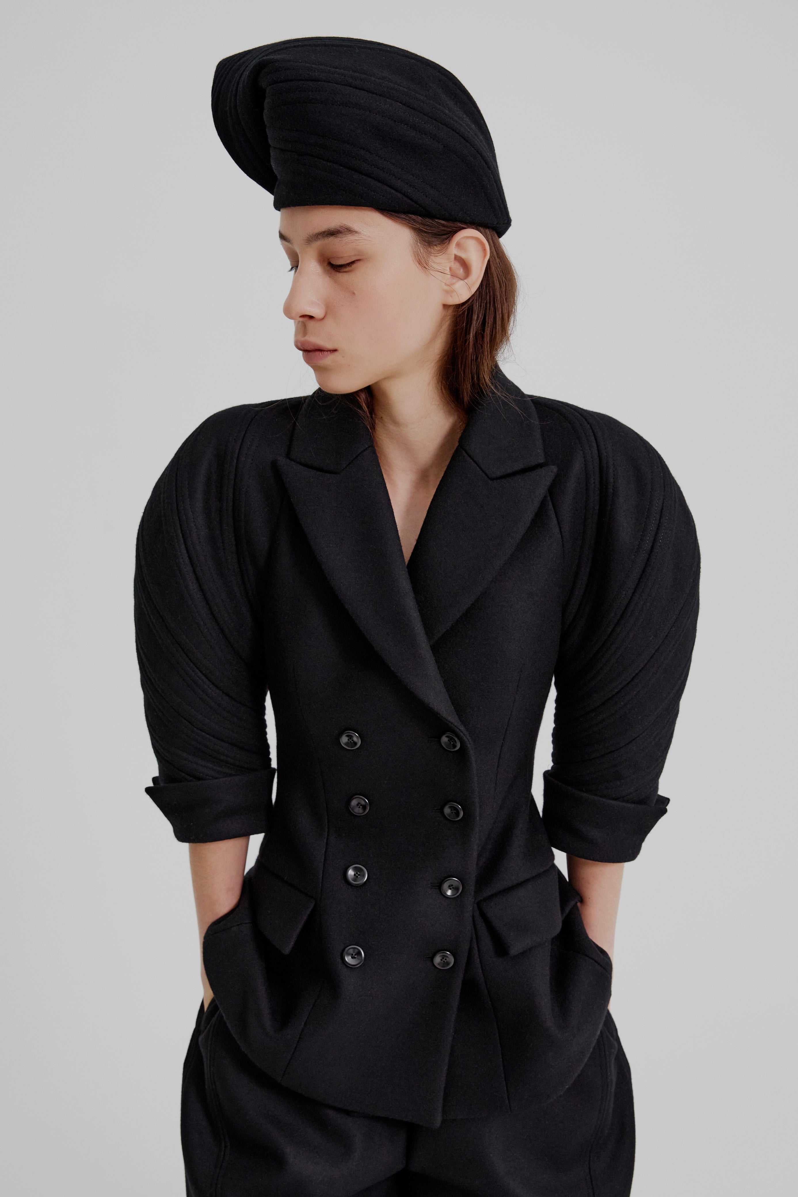 Kinetic sculptural hat