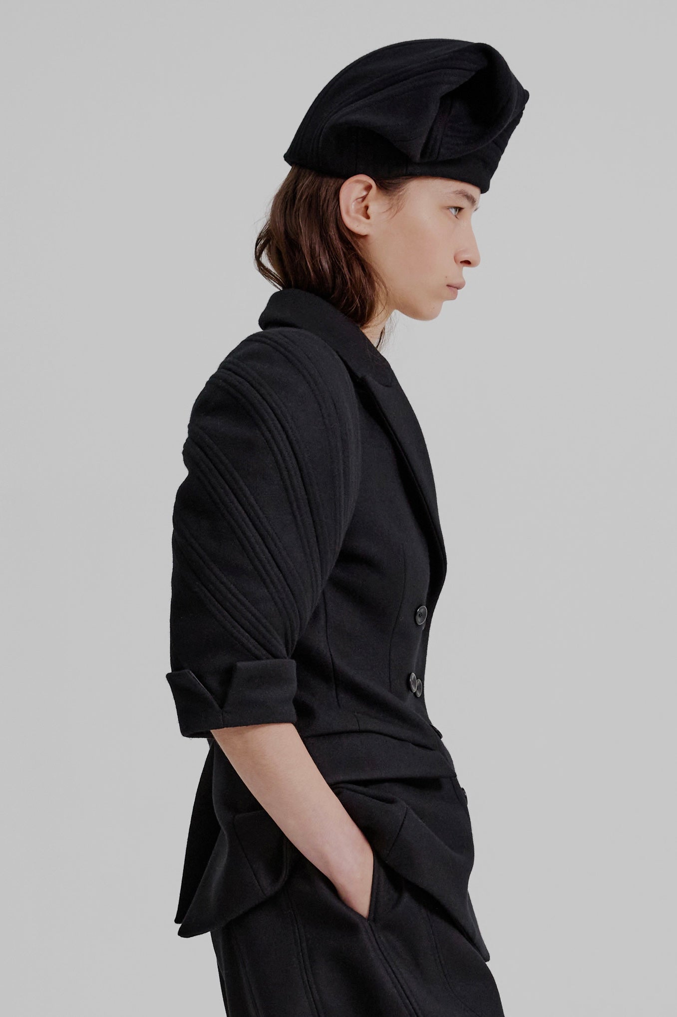 Kinetic sculptural hat
